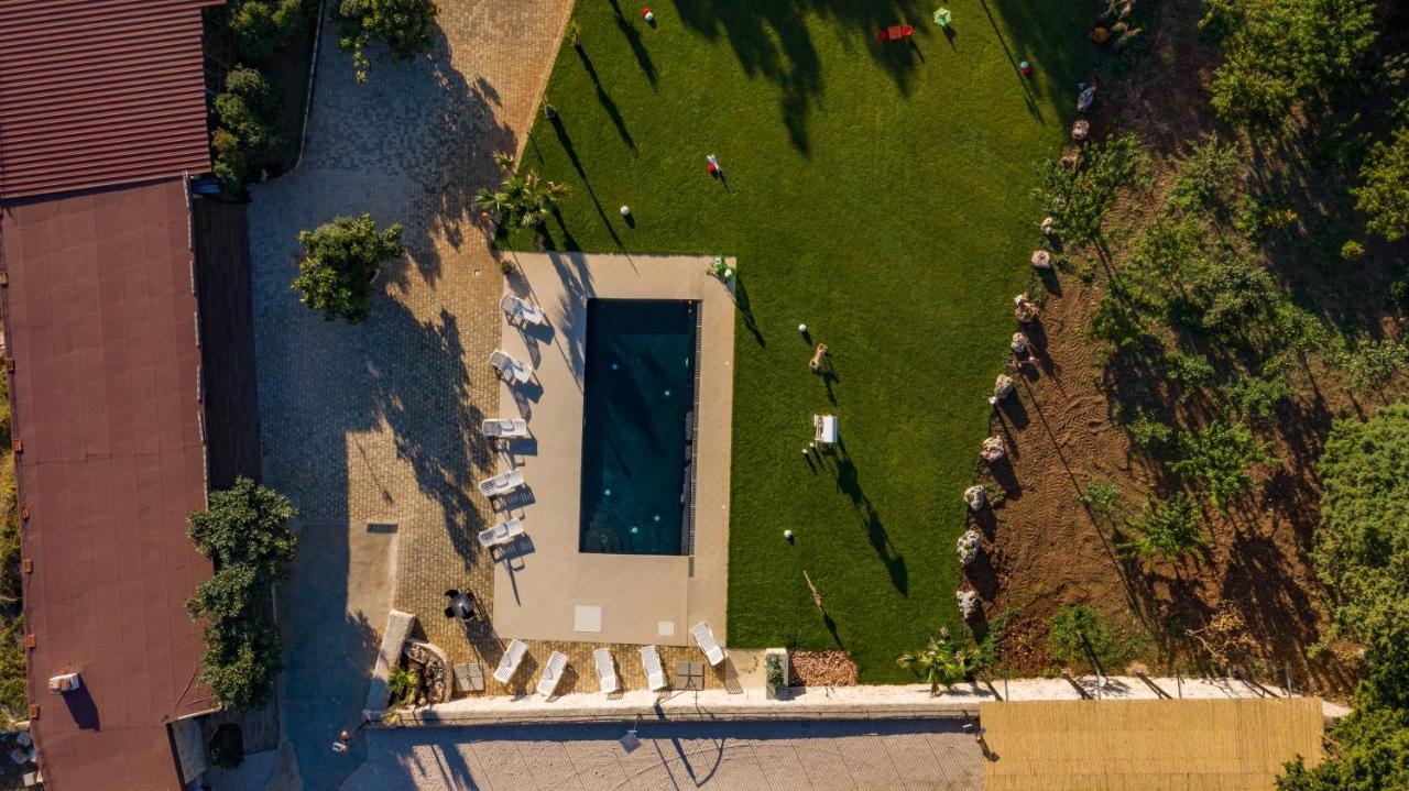 קרוביניו Agriturismo Dea Cerere מראה חיצוני תמונה